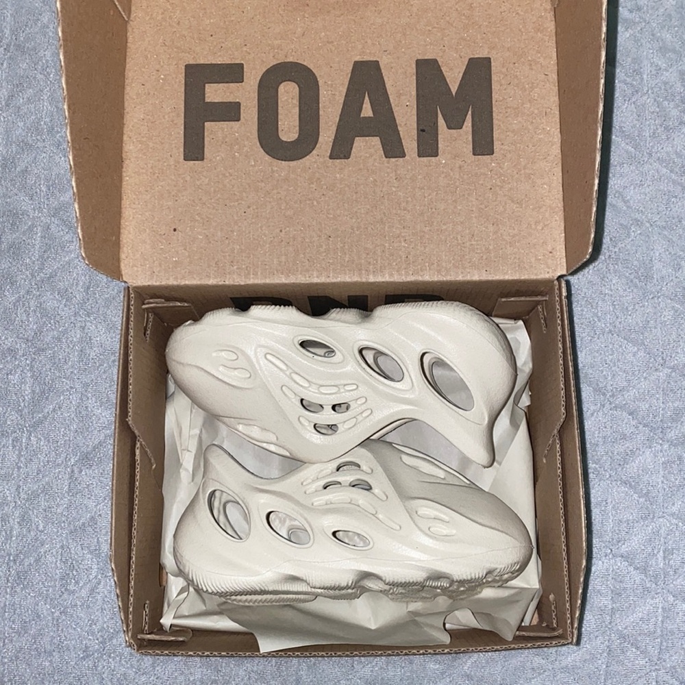 YZY FOAM RUNNER INFANTS